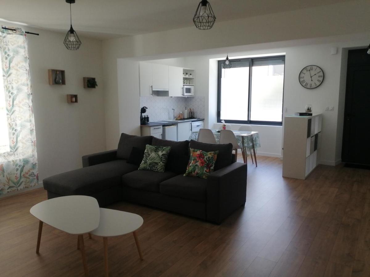 Le 60 Cardaillac Rodez Extérieur photo
